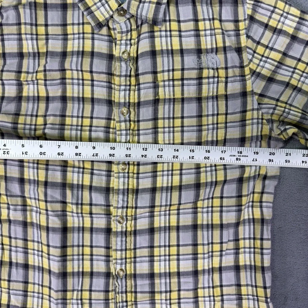 The North Face Shirt Mens Medium Blue Yellow Gray Plaid Button Up Pocket Lined